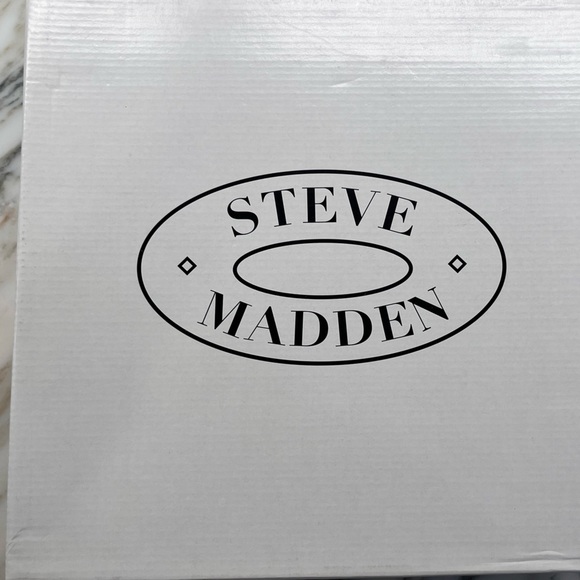 STEVE Madden Women's Via Stiletto Tiger Booties Various Sizes - Picture 14 of 14